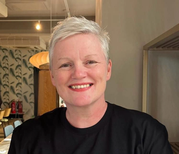 Headshot Karen Aitchison - Counsellor offering therapy in Neath and Swansea in a calm, supportive space.